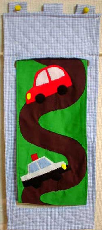 乗用車とパトカーのアップリケ