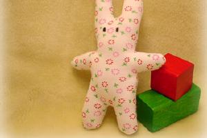 うさぎのにぎにぎ